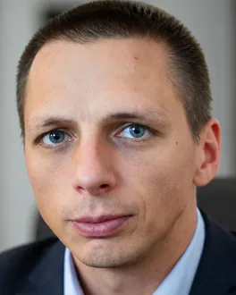 István